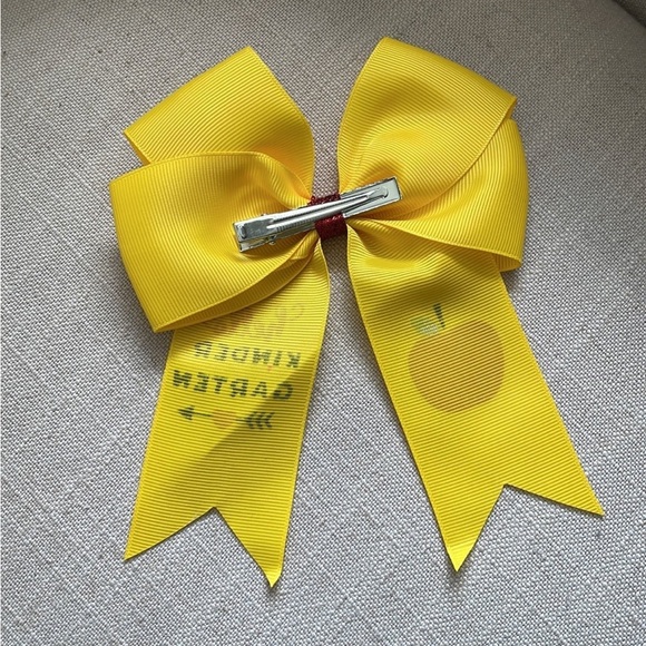 New! First Day of Kindergarten Hair Bow - girls hair bow - school bow for hair - Picture 2 of 3